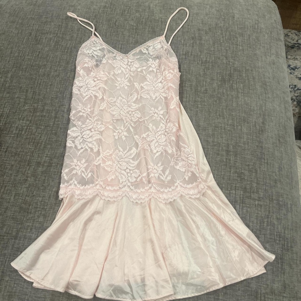 Elegant Pink Lace Nightgown